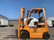 Вилковий електронавантажувач Toyota з напівкабіною,  випуск кінець 2020